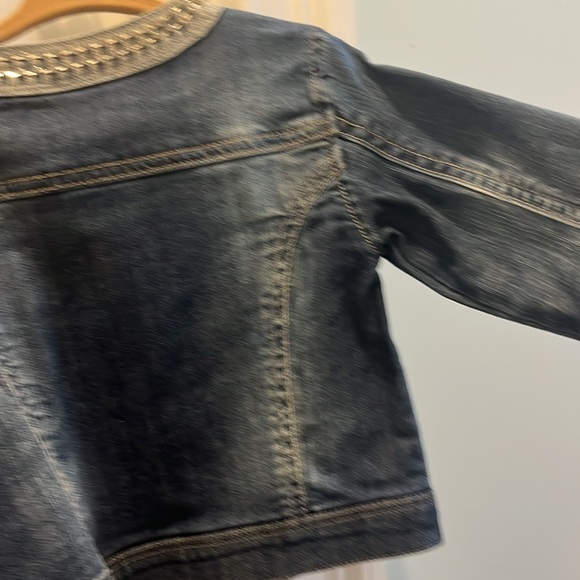Fun & Fun Girls size 6 short denim jean jacket with silver sparkles - Picture 7 of 9